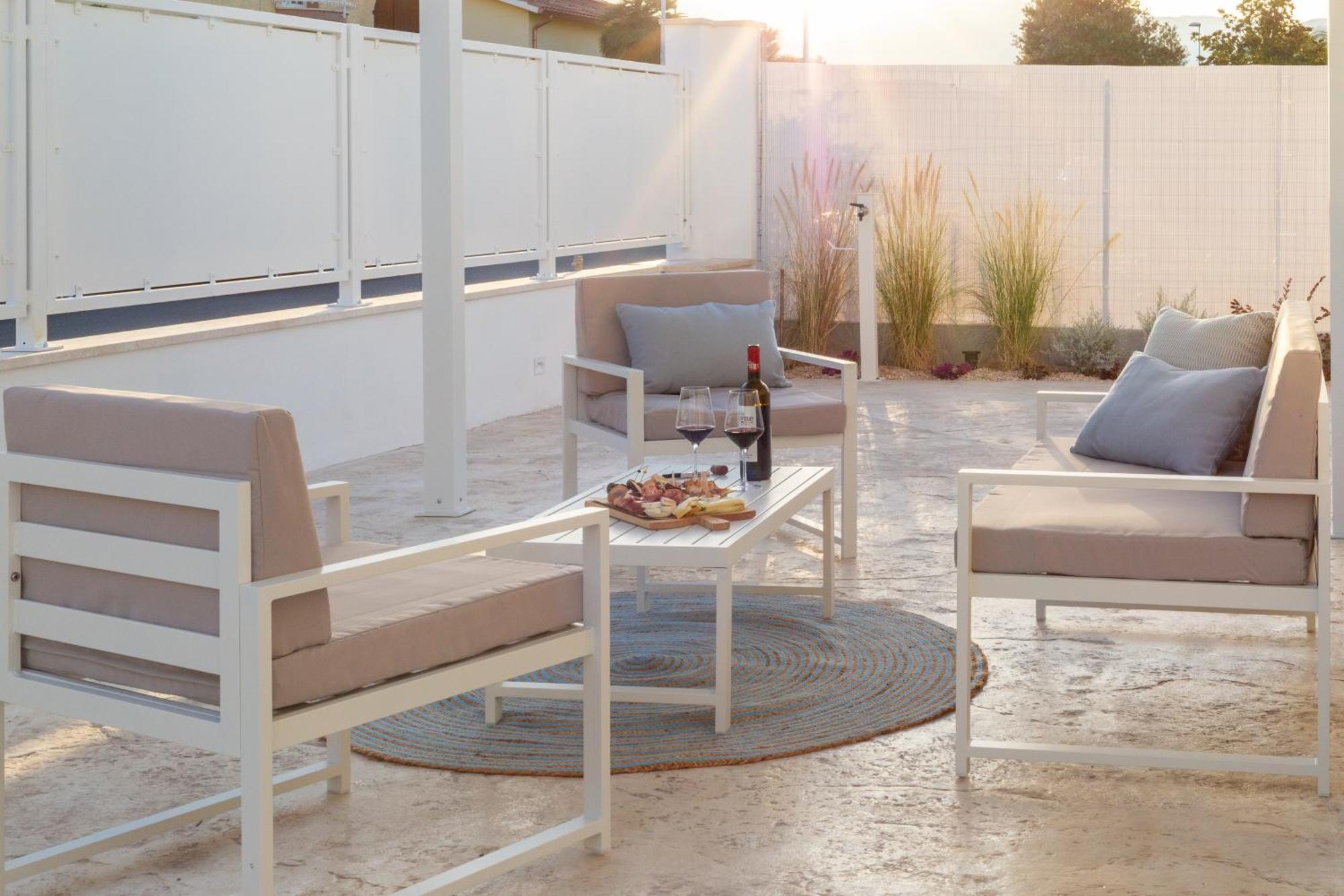 Delphis Pula Rooms Exterior foto