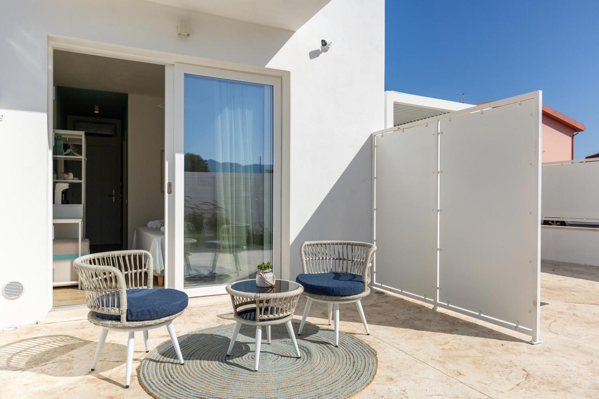 Delphis Pula Rooms Exterior foto